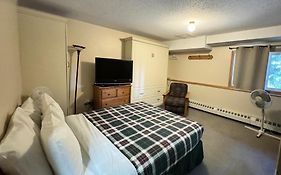 The Griz Inn Fernie